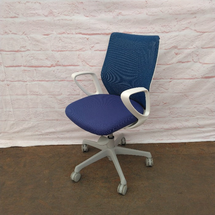 S(美品)】CG-M(シージーエム) CG91VR-FZK5 ままならない 