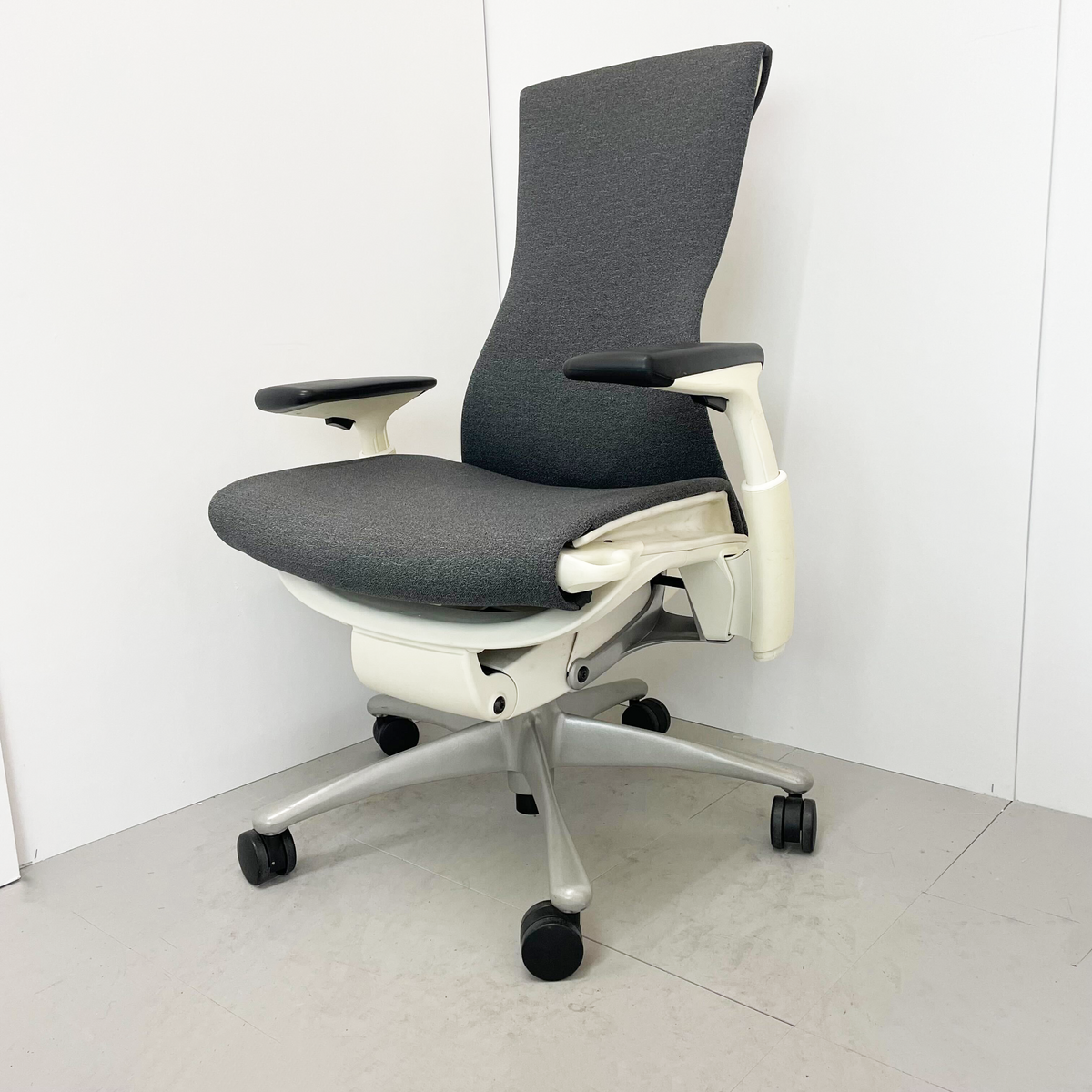中古 B(訳あり品)】CN122AWAAXT91BB3003 | ハーマンミラー Embody 
