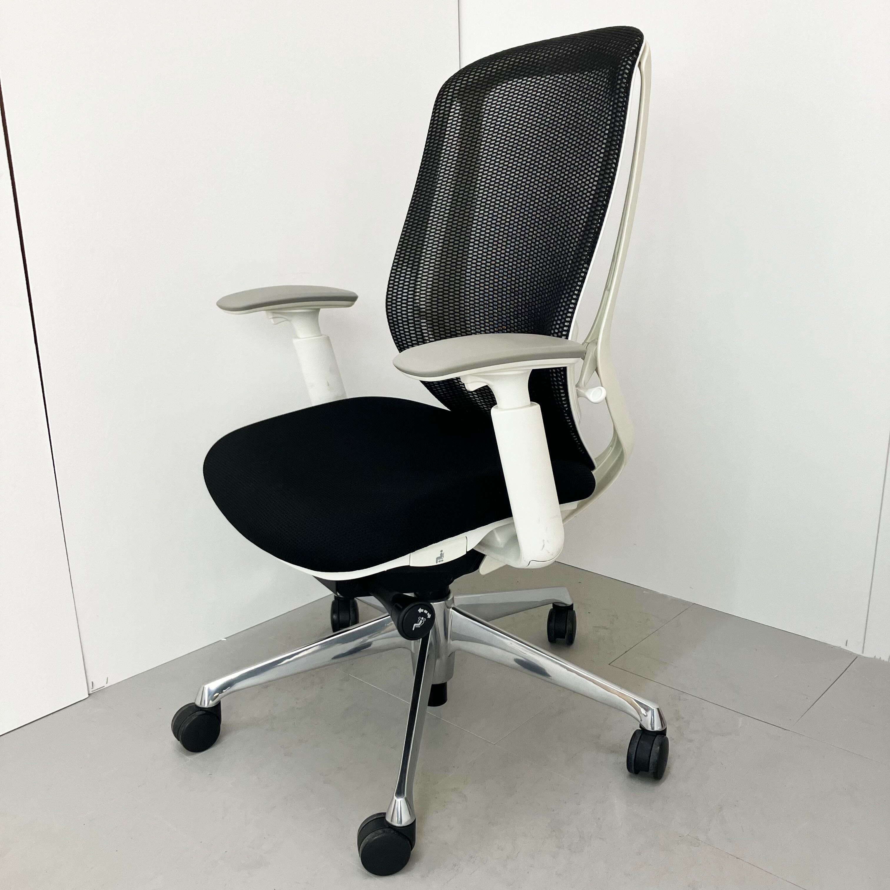 【中古S】Sylphy(シルフィー) C685BW-FMP1