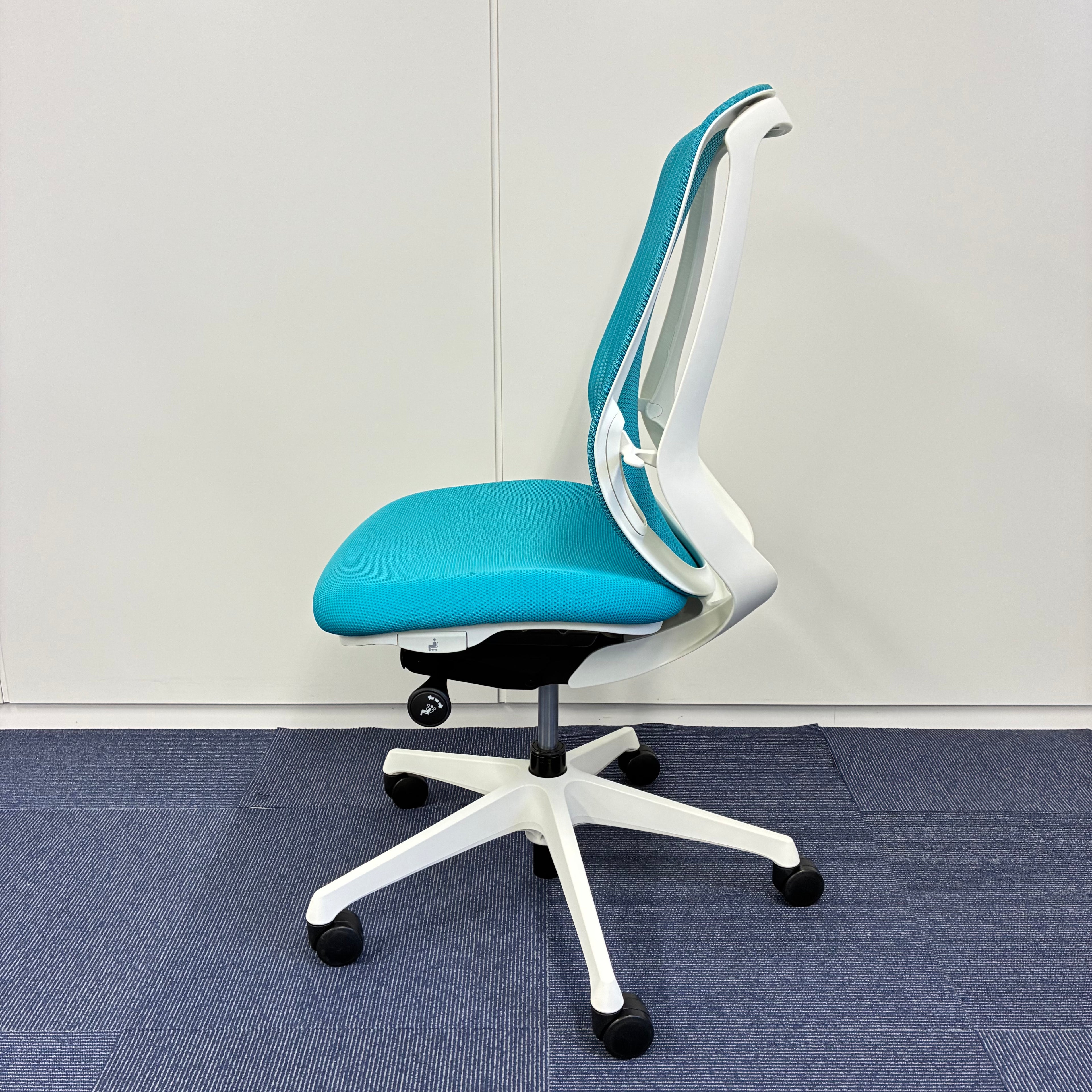 【中古A】Sylphy(シルフィー) C635XW-FMR6