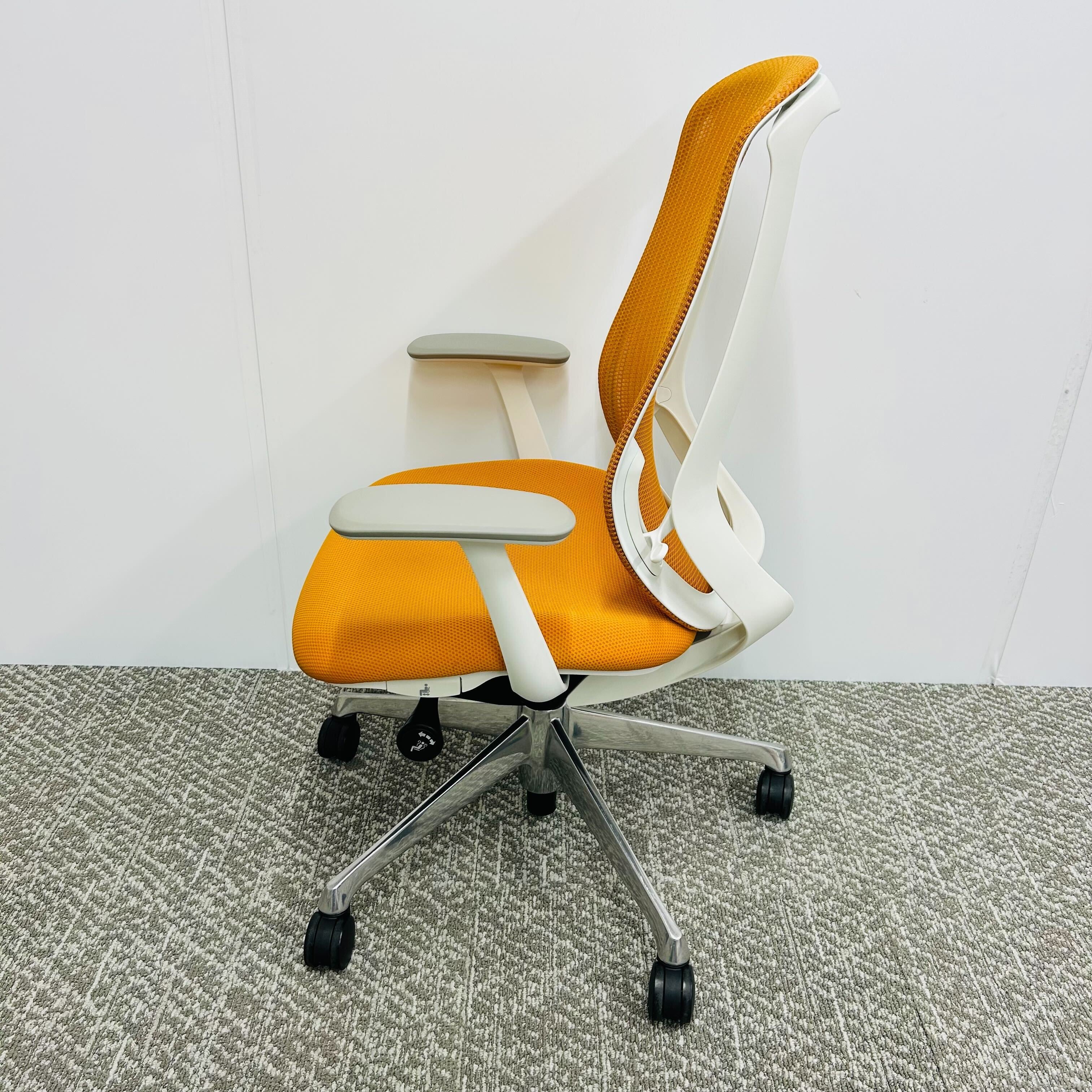 【中古A】Sylphy(シルフィー)C645BW-FMR8