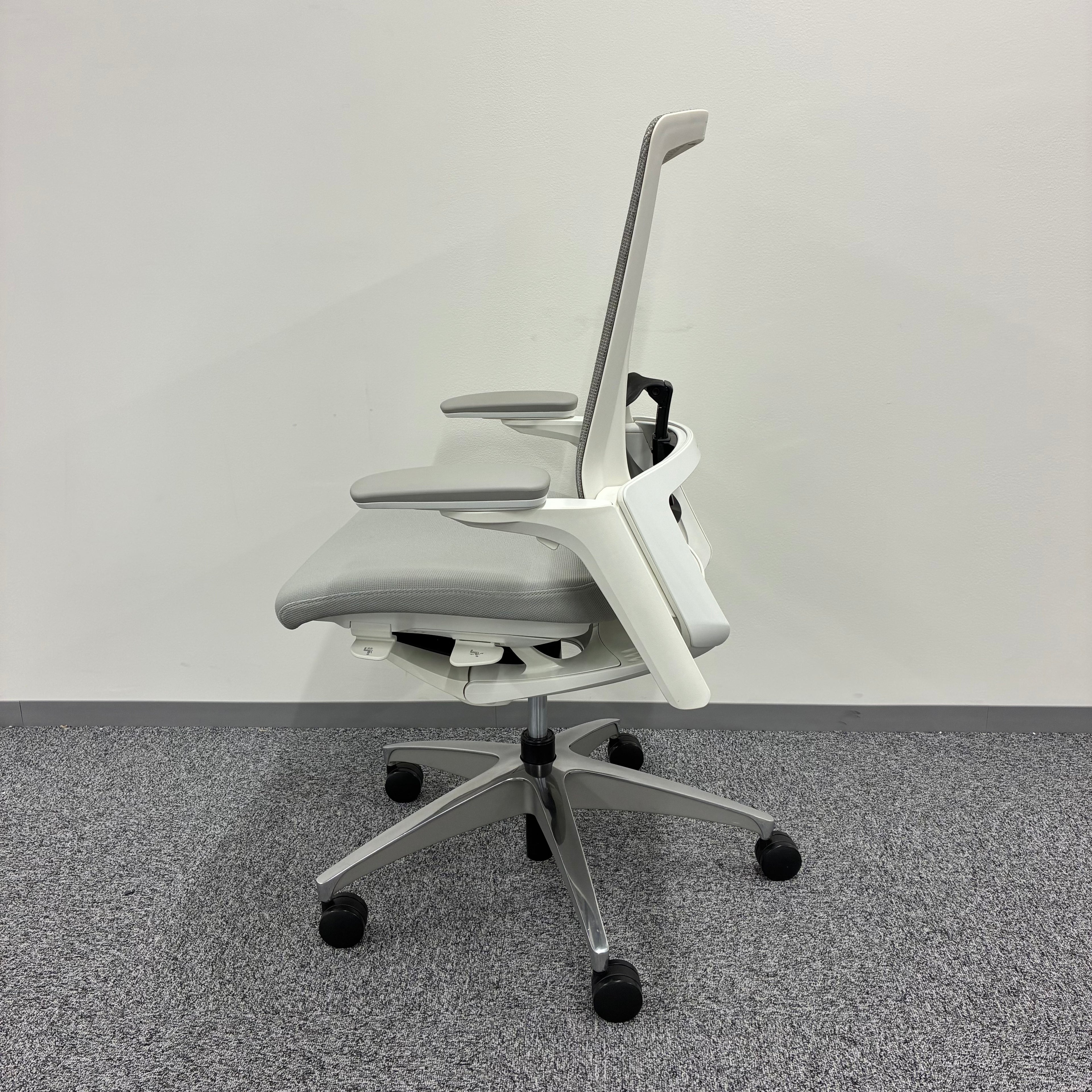 【中古A】Finora(フィノラ)C787CZ-F1G3