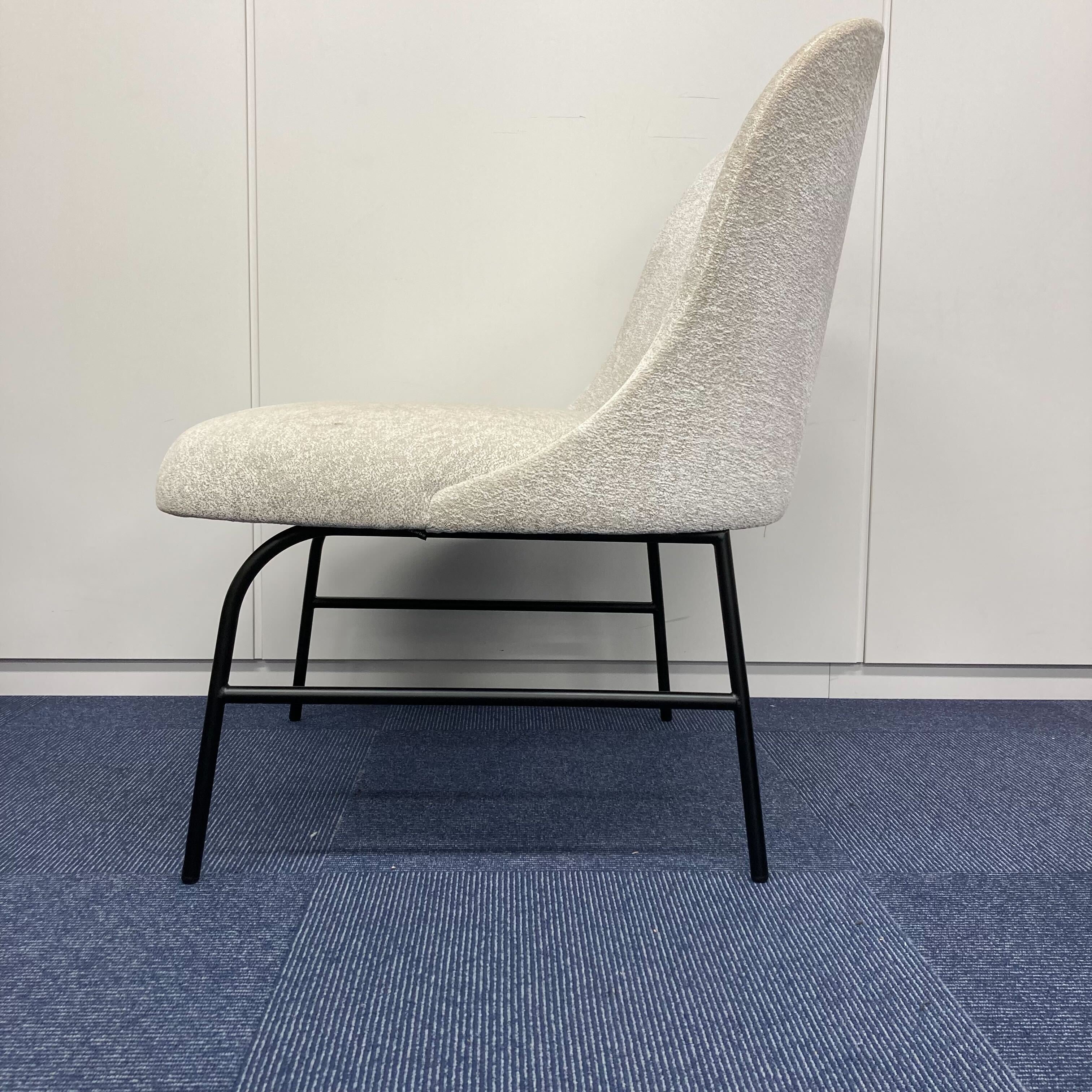 【中古S】ALETA LOUNGE / METAL BASE LOUNGE CHAIR / ベージュ系