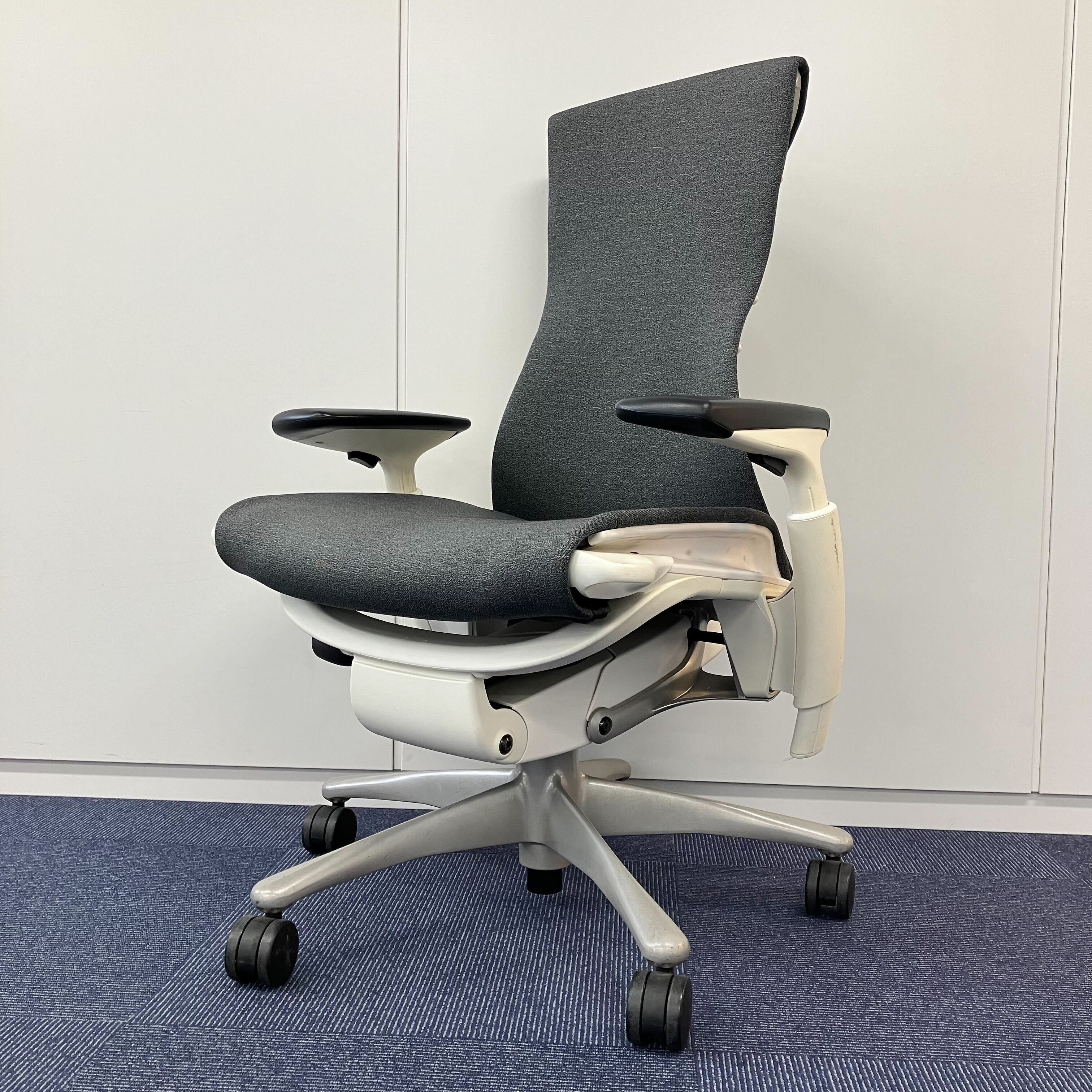 中古 A(中古品)】CN122AWAAXT91BB3003 | ハーマンミラー Embody