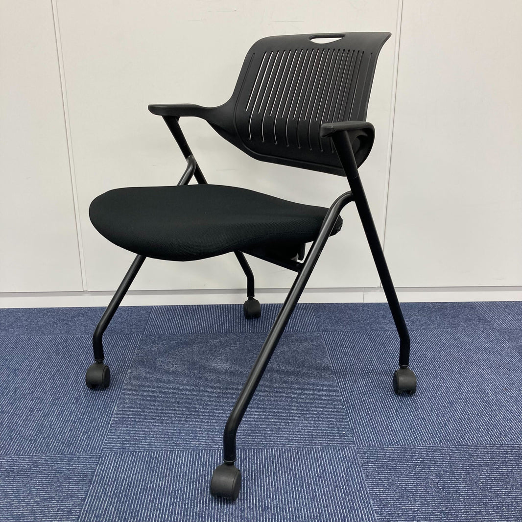 【中古S】PNO PNO-B34　ミーティングチェア / ブラック