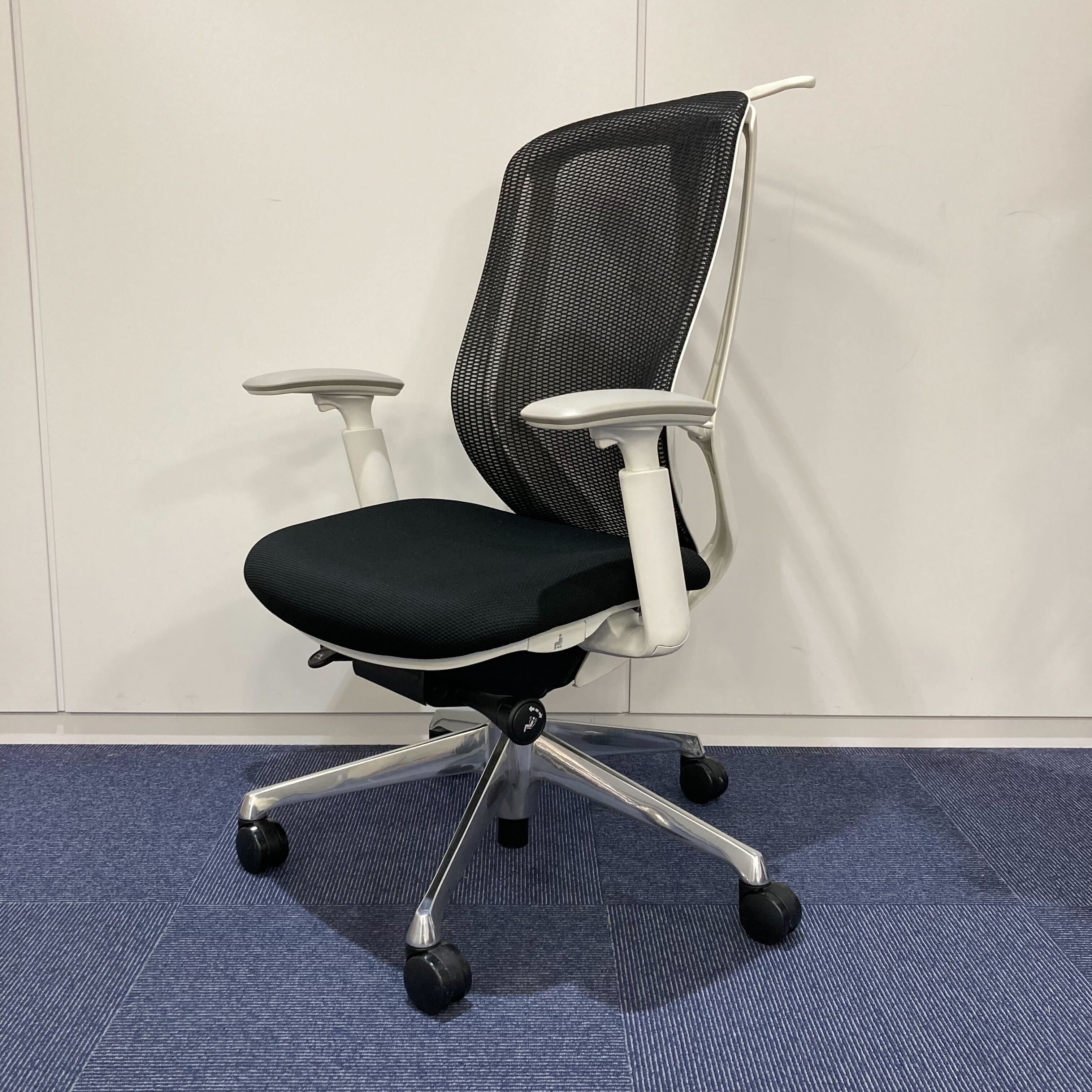 【中古S】Sylphy(シルフィー)C686BW-FMP1