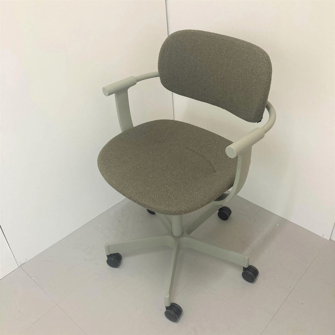 【中古S】vertebra03(バーテブラ03) KG-825CDM-L4L2【＊使用期間：2週間程度＊】