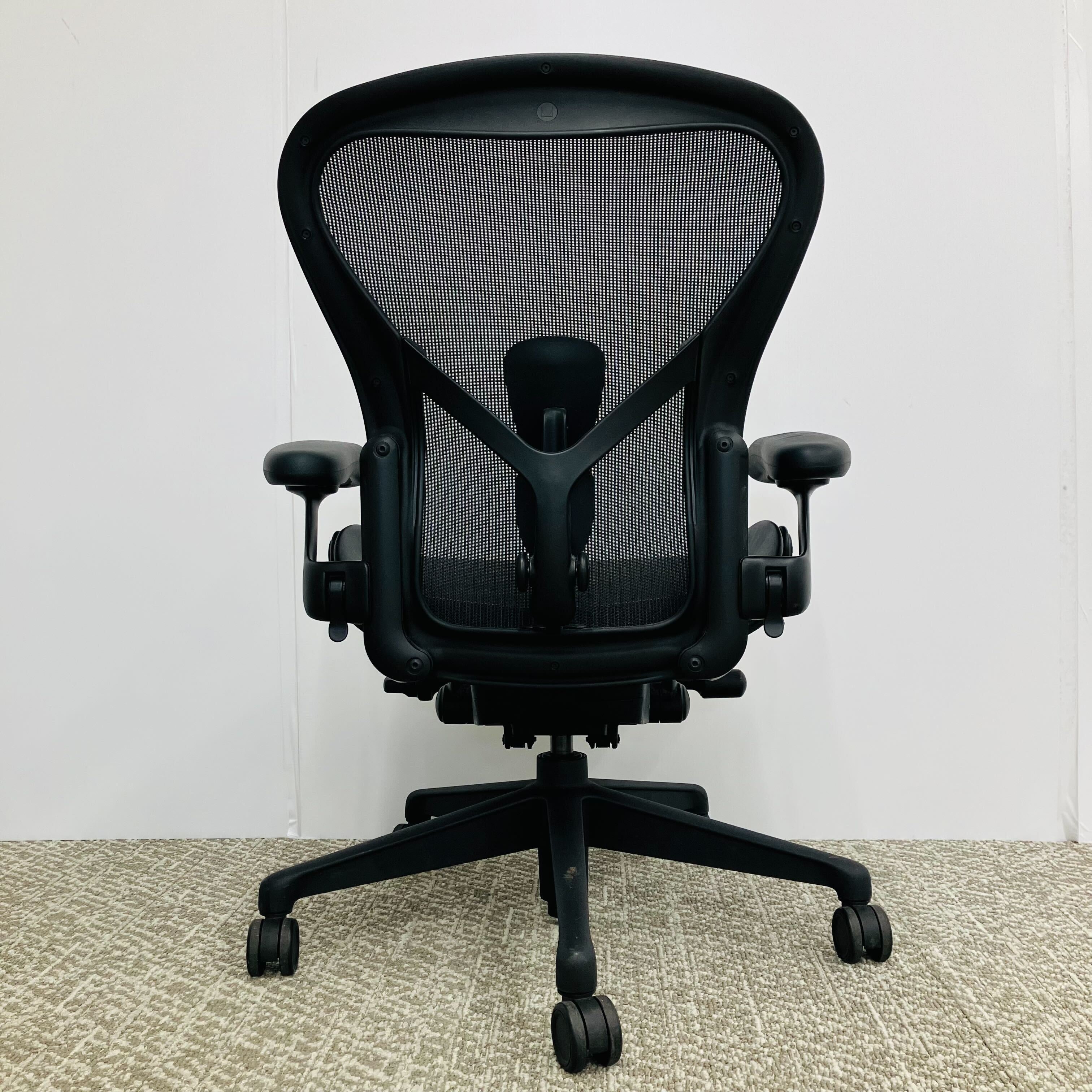 中古A】Aeron Chair(アーロンチェア)ゲーミングエディション