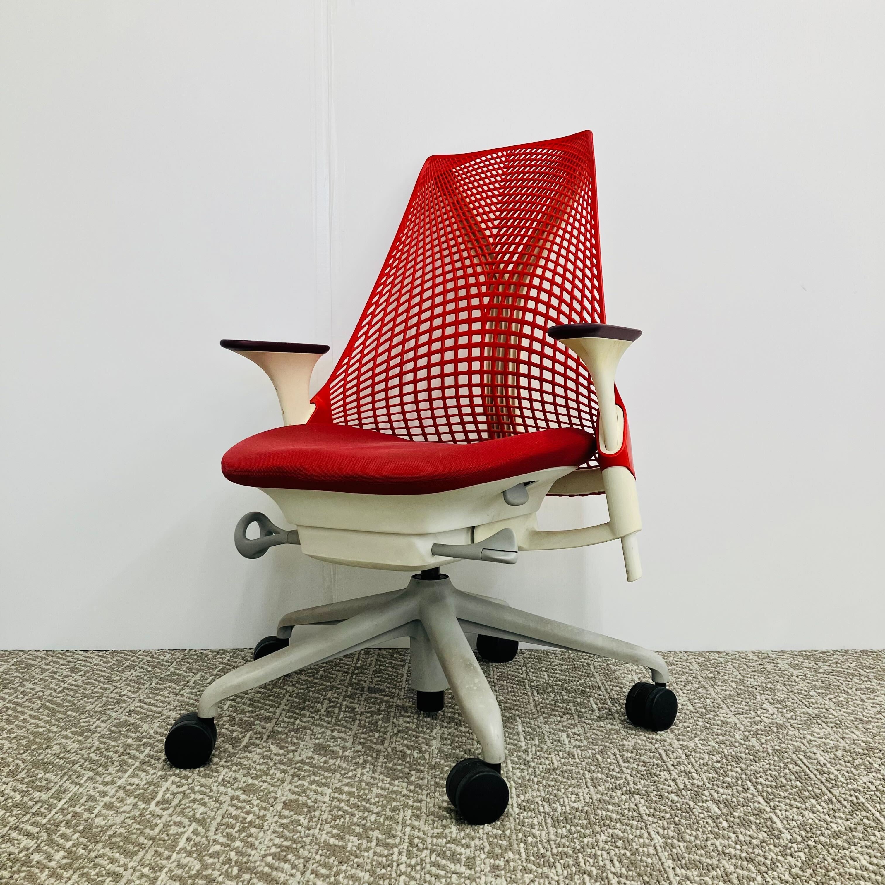 5万円未満のハーマンミラー商品 – Kaggマルシェ