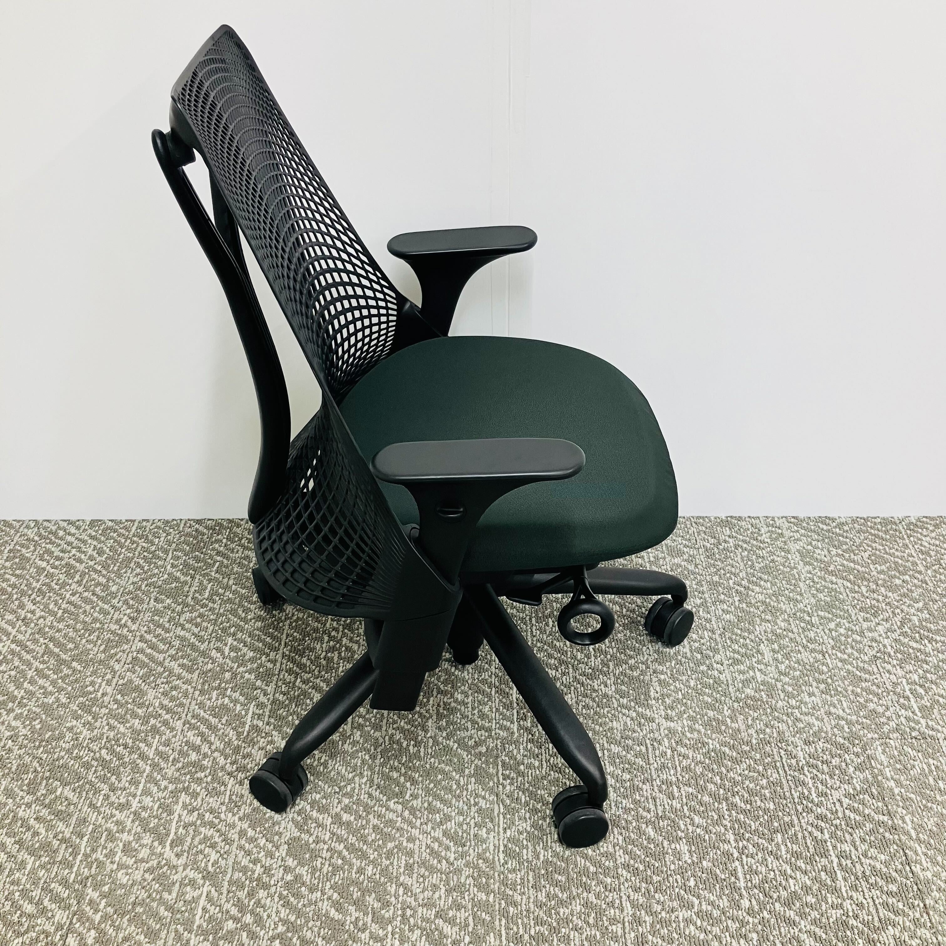 中古S】SAYL Chair(セイルチェア) AS1YA23HAN2BKBBBKBK9115 – Kaggマルシェ