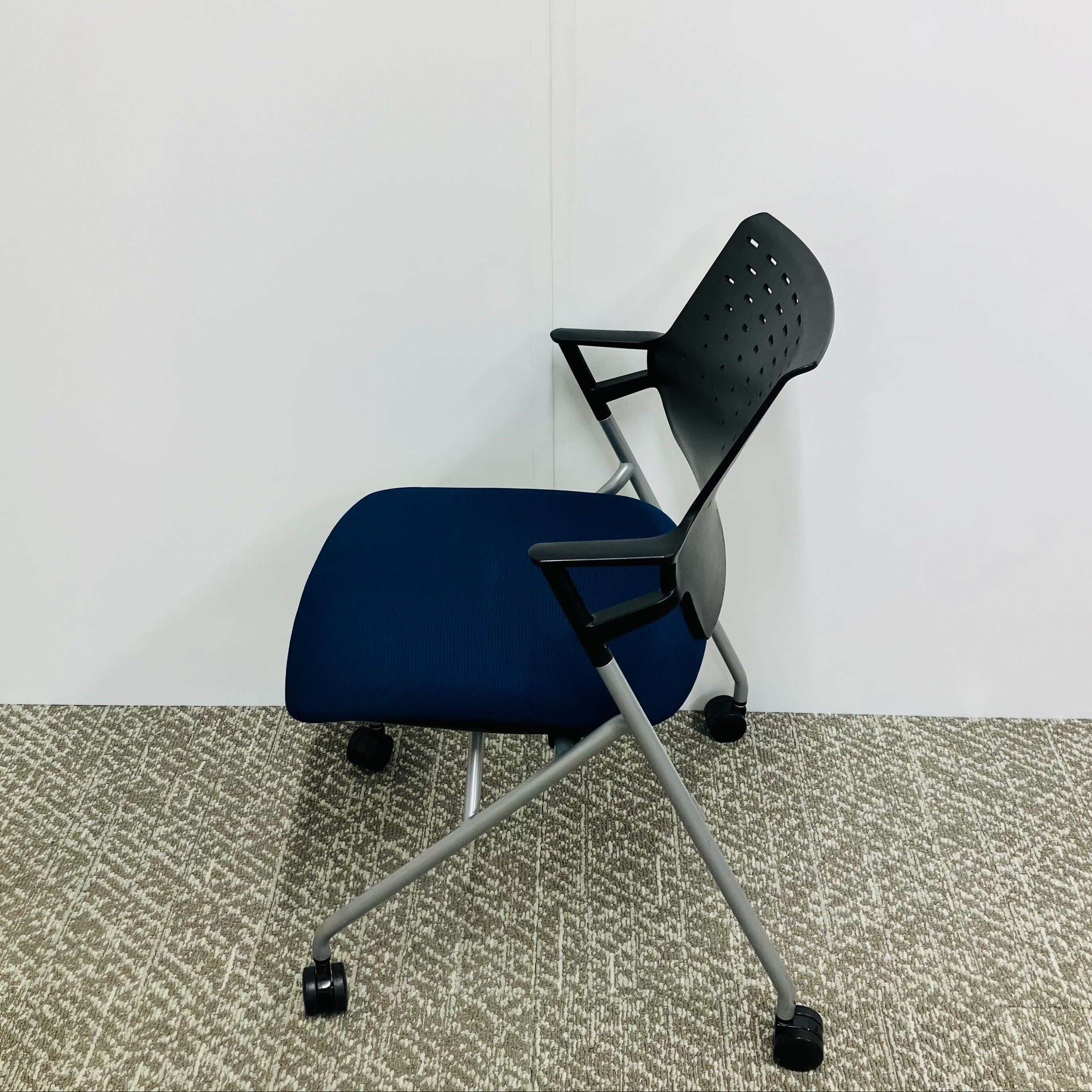 中古オフィス家具 Kaggマルシェ【1都3県内配送費無料】