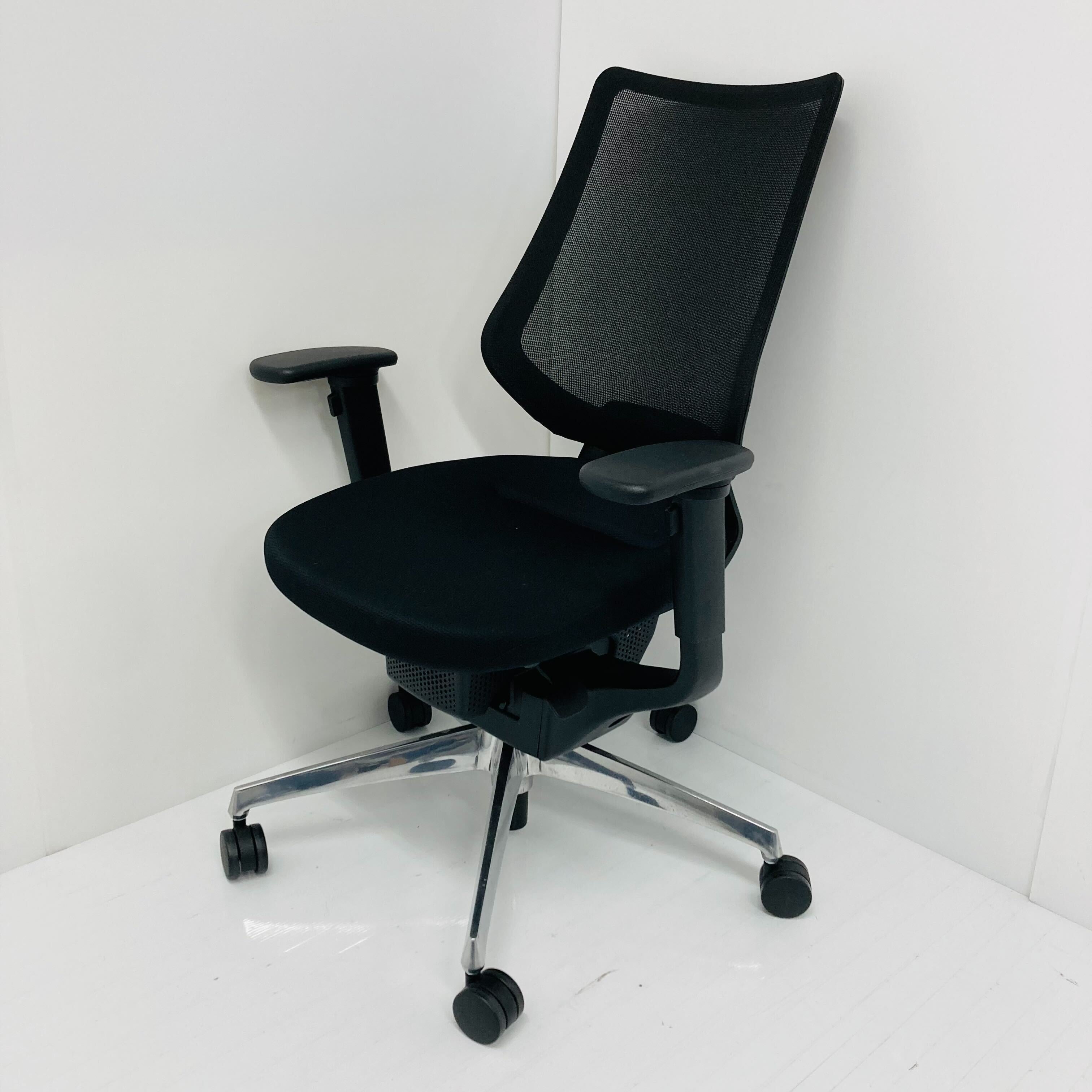 【中古S】ing(イング) CRS-G3402E6 / 可動肘・ブラック