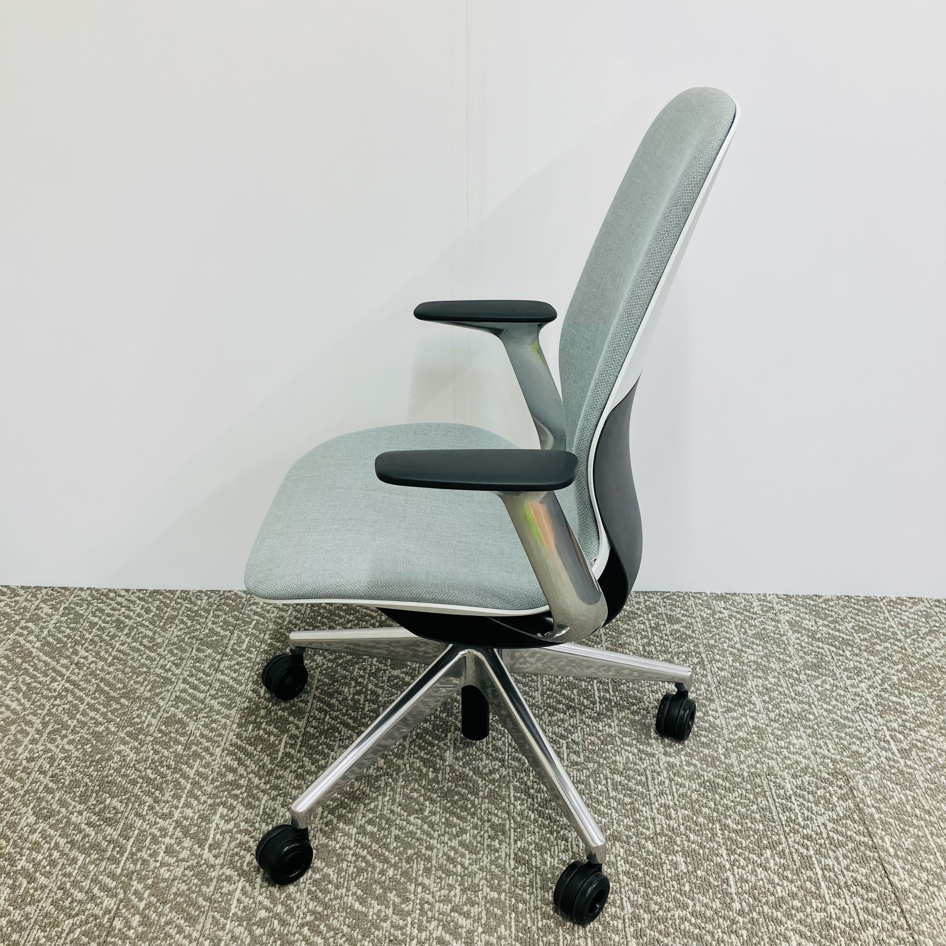 【中古S＊（注あり美品）】SILQ(シルク)