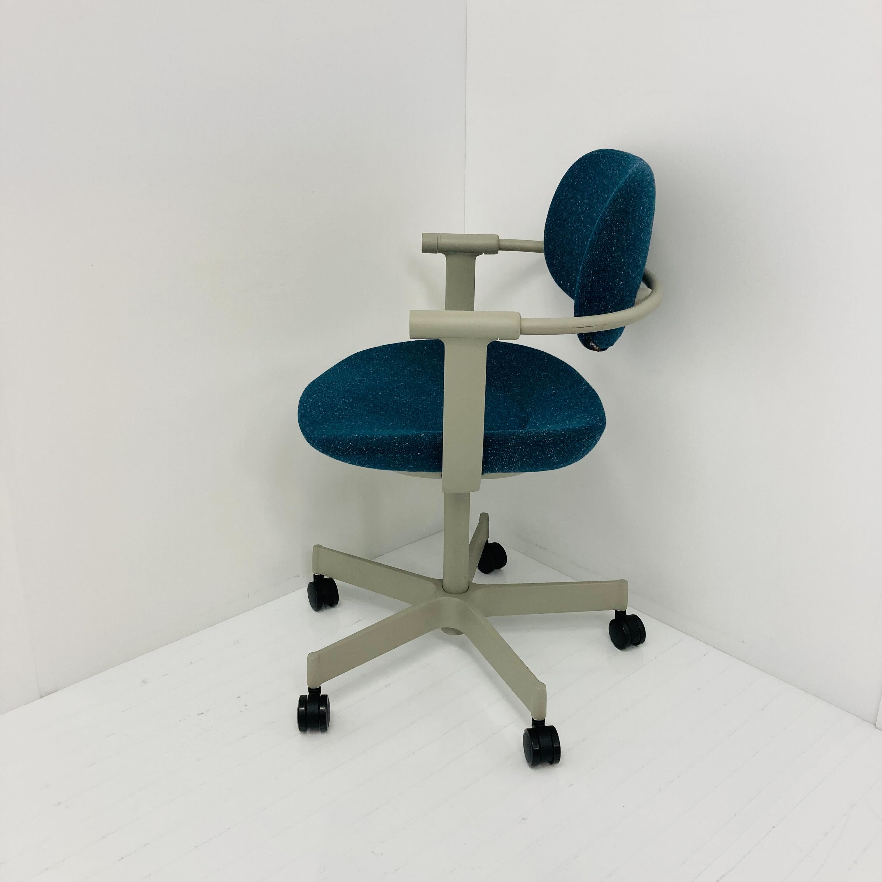 【中古A_2024年製】vertebra03(バーテブラ03) KG825CDM1L4B4