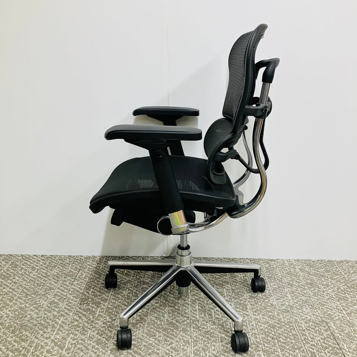 【中古S】Ergohuman Basic(エルゴヒューマン ベーシック) EH-LAM-KM11