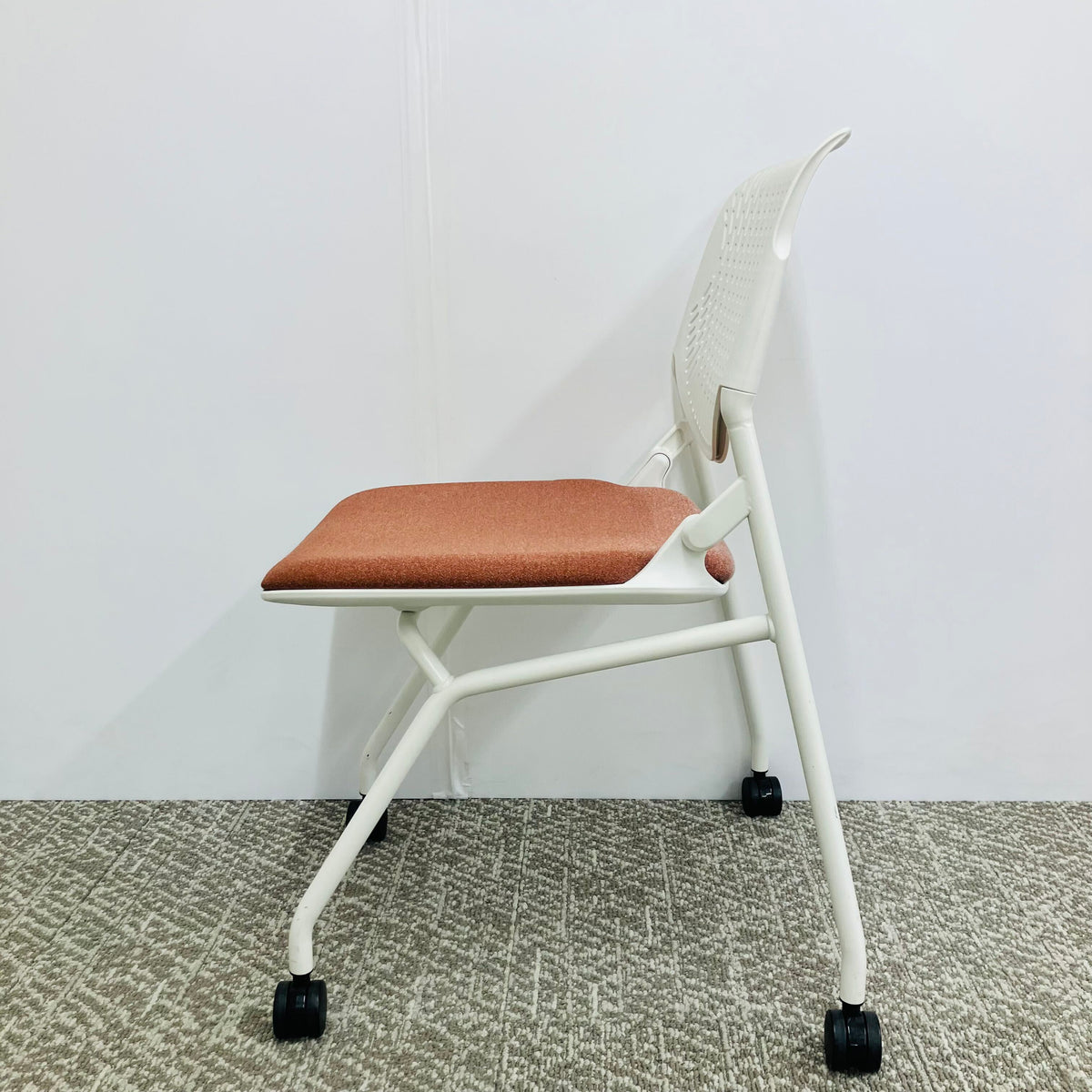 【中古A】Runa(ルナ) 81S1AY-FXW6