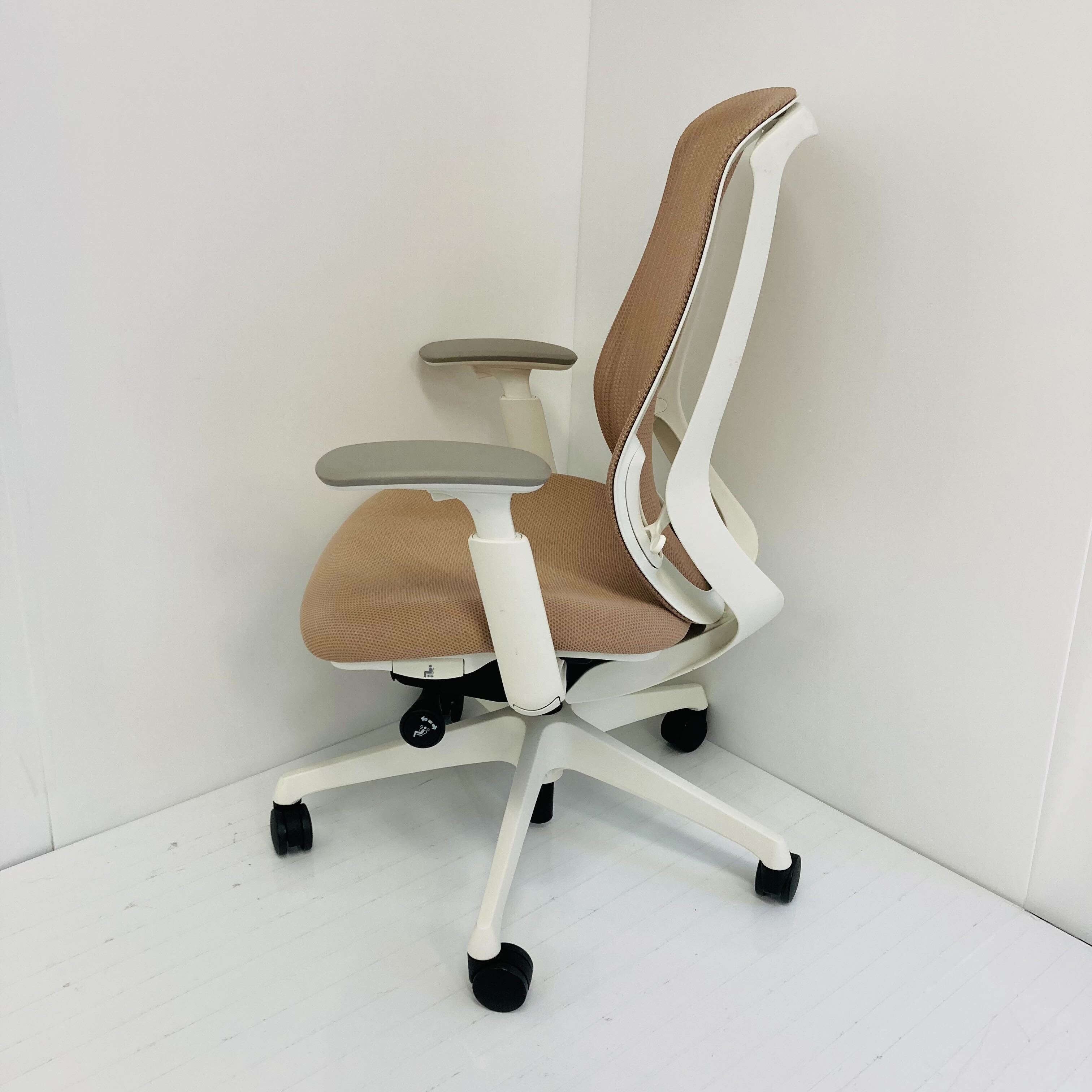 【中古S】Sylphy(シルフィー) C685XW-FMP7