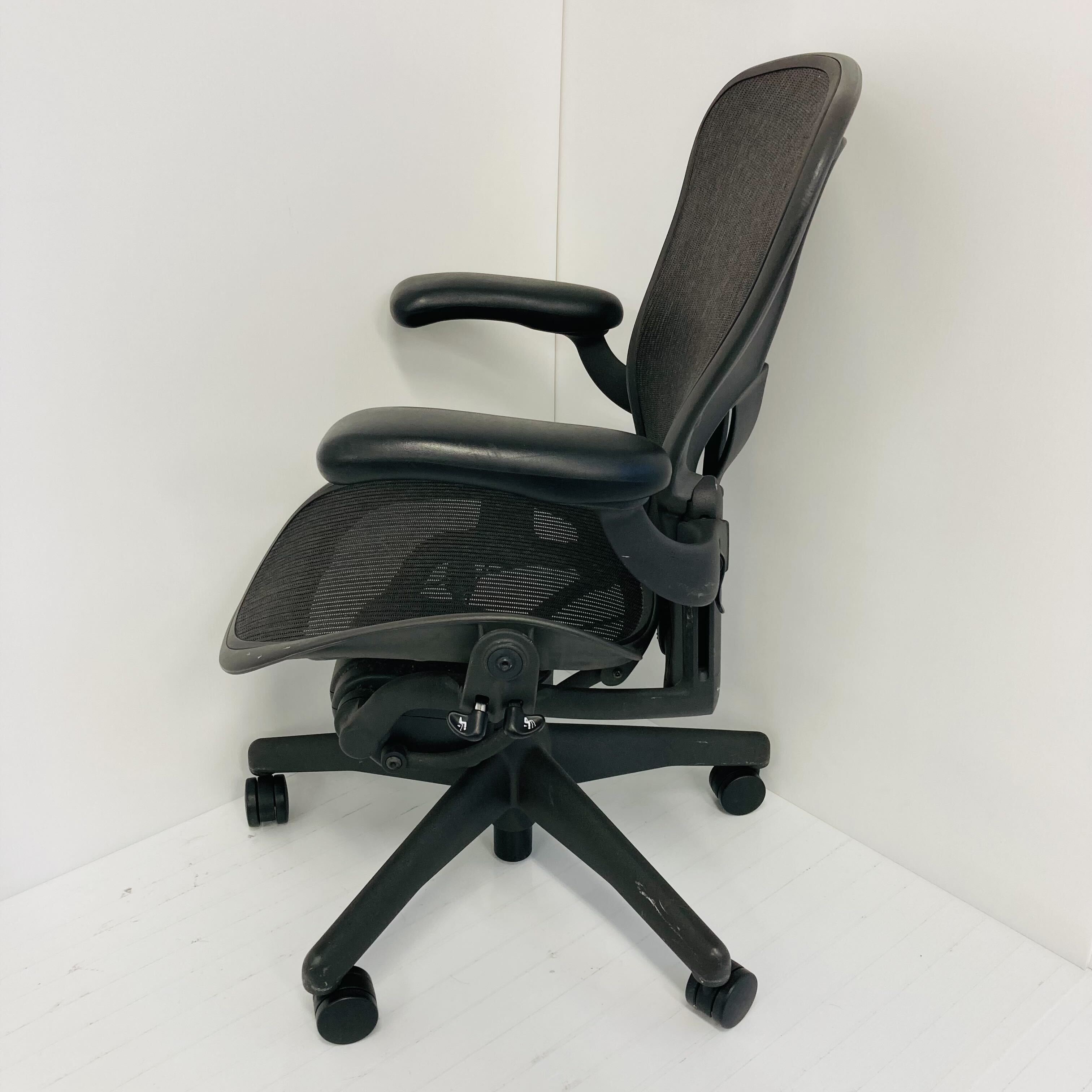 アローンチェア　中古 中古】アーロンチェア Herman Miller/ハーマンミラー 肘付ハイバック