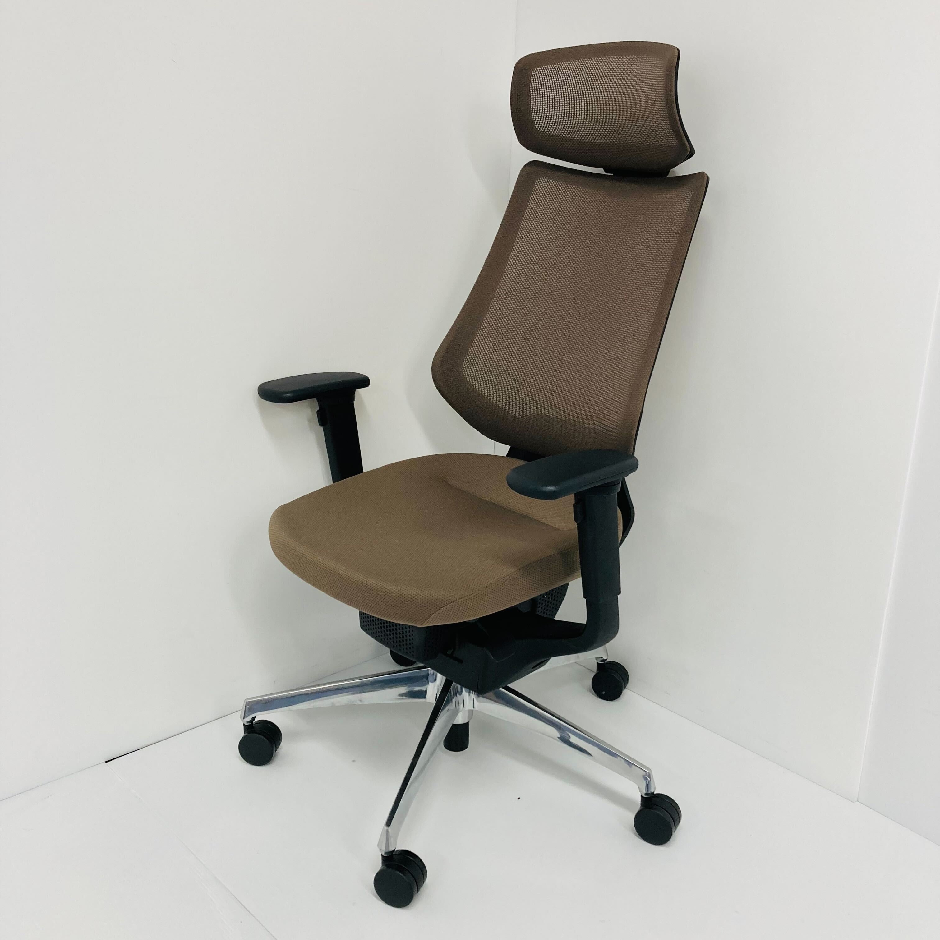 Kapsule Storage Chair（カプセル・ストレージ・チェア）中古品 Kapsule Storage Chair（カプセル・ストレージ・チェア）中古品