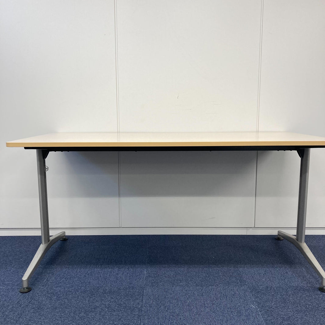 【中古A】DE(ディーイー) DDEP-157T-97ミーティングテーブル/幅1500mm