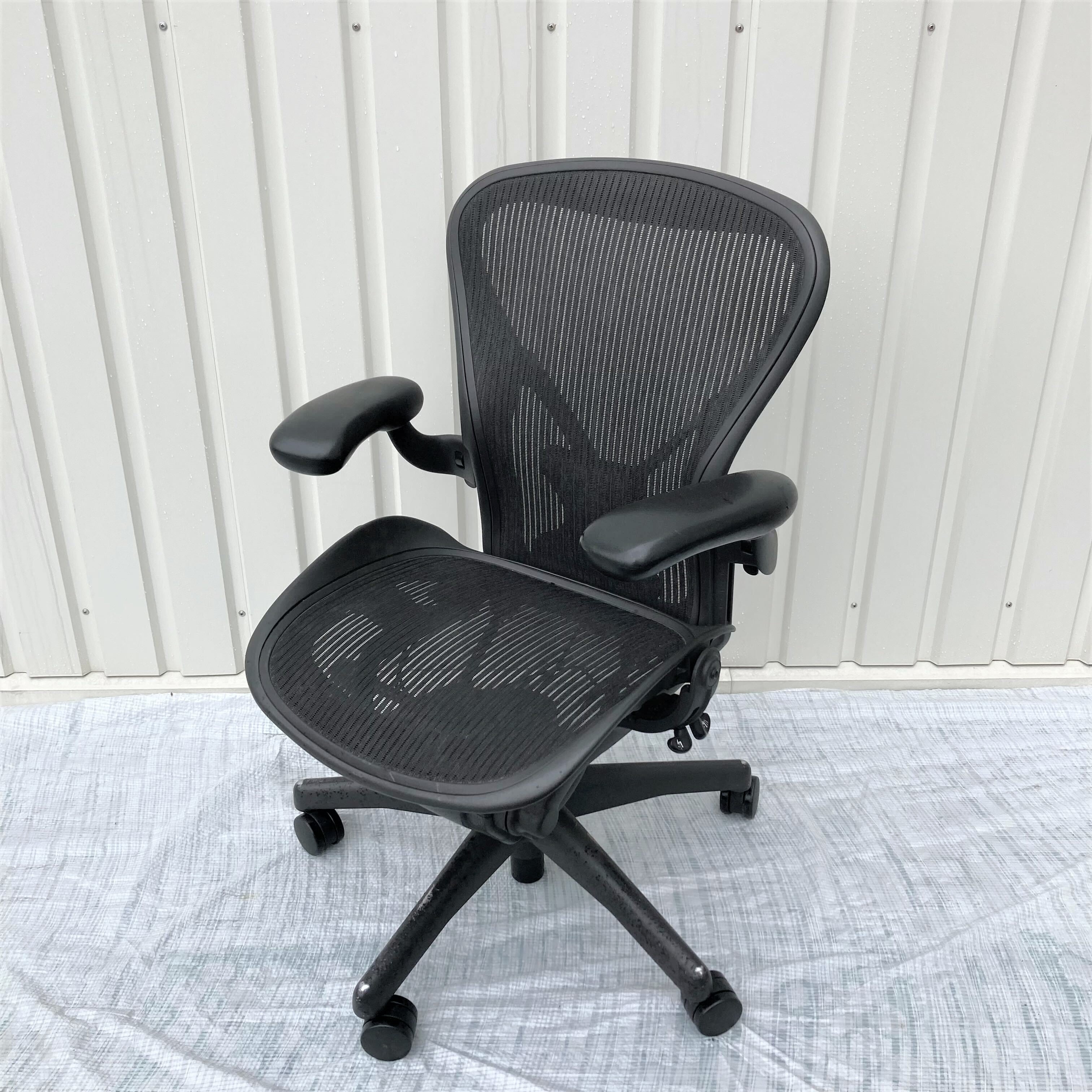 中古 B(訳あり品)】Aeron Chair クラシック（アーロンチェア クラシック）ポスチャーフィット フル装備 – Kaggマルシェ