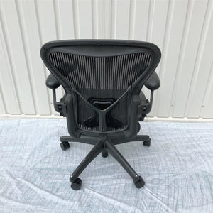 【中古 B(訳あり品)】Aeron Chair クラシック（アーロンチェア クラシック）ポスチャーフィット フル装備